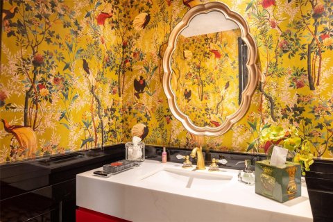 Condominio en venta en Miami, Florida, 4 dormitorios, 413.69 m2 № 1935426 - foto 15