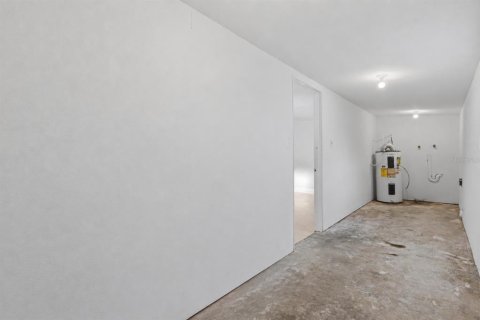 Villa ou maison à vendre à Brandon, Floride: 4 chambres, 138.42 m2 № 2148082 - photo 30