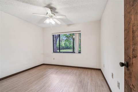 Casa en venta en New Port Richey, Florida, 3 dormitorios, 171.68 m2 № 1919855 - foto 16
