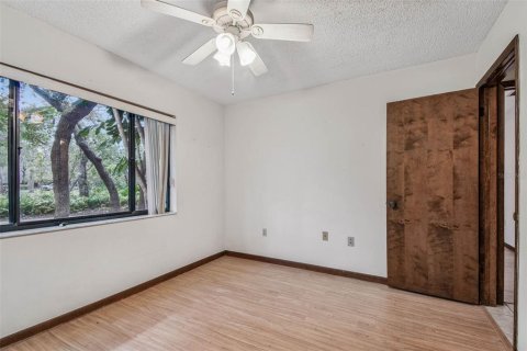 Casa en venta en New Port Richey, Florida, 3 dormitorios, 171.68 m2 № 1919855 - foto 18