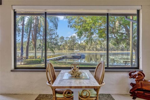House in Winter Garden, Florida 3 bedrooms, 255.48 sq.m. № 1574785 - photo 2