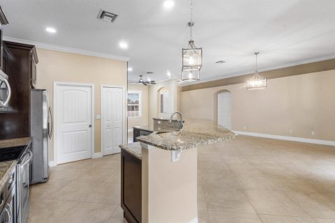 Villa ou maison à vendre à Port St. Lucie, Floride: 3 chambres, 168.71 m2 № 2083830 - photo 15