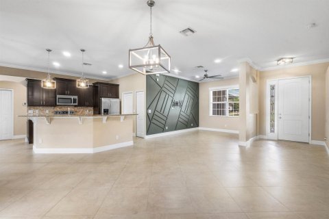 Villa ou maison à vendre à Port St. Lucie, Floride: 3 chambres, 168.71 m2 № 2083830 - photo 10