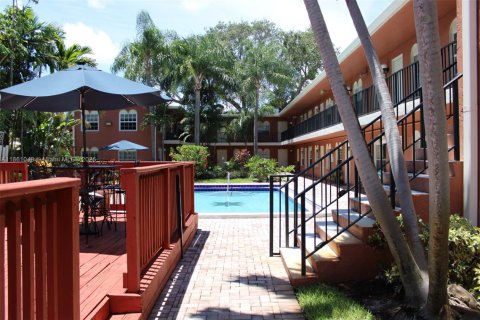 Copropriété à louer à Fort Lauderdale, Floride: 1 chambre, 56.58 m2 № 1889482 - photo 2