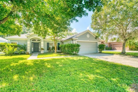House in Orlando, Florida 3 bedrooms, 165.37 sq.m. № 1885128 - photo 1