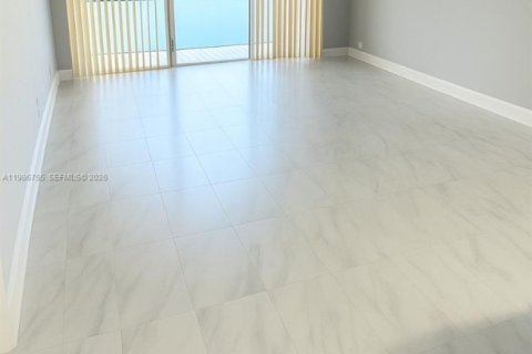 Condominio en alquiler en Pompano Beach, Florida, 2 dormitorios, 112.97 m2 № 2050983 - foto 6