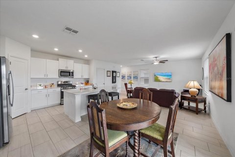 House in Parrish, Florida 4 bedrooms, 173.36 sq.m. № 1579070 - photo 11