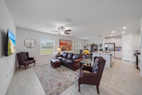 House in Parrish, Florida 4 bedrooms, 173.36 sq.m. № 1579070 - photo 7