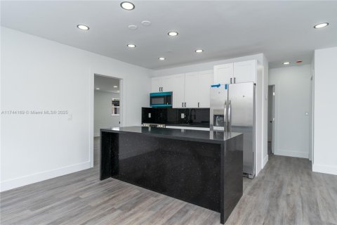 Villa ou maison à vendre à Opa-locka, Floride: 3 chambres, 106.37 m2 № 1492547 - photo 26