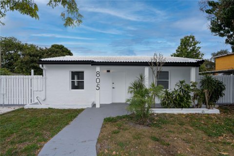 Villa ou maison à vendre à Opa-locka, Floride: 3 chambres, 106.37 m2 № 1492547 - photo 3