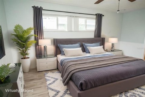 House in Apollo Beach, Florida 4 bedrooms, 179.3 sq.m. № 1916220 - photo 27