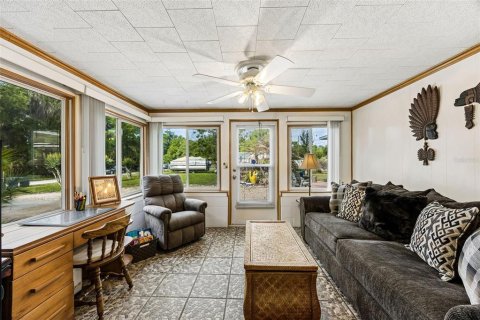 Casa en venta en Crescent City, Florida, 2 dormitorios, 152.36 m2 № 2226903 - foto 11