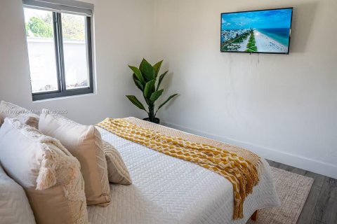 Villa ou maison à vendre à Miami, Floride: 3 chambres, 133.13 m2 № 1966229 - photo 20