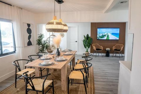 Villa ou maison à vendre à Miami, Floride: 3 chambres, 133.13 m2 № 1966229 - photo 7