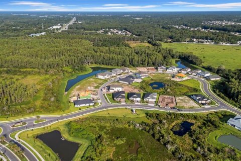 Casa en venta en Wesley Chapel, Florida, 5 dormitorios, 328.97 m2 № 1838098 - foto 20