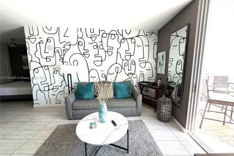 Condominio en venta en Miami, Florida, 44.5 m2 № 1730658 - foto 20
