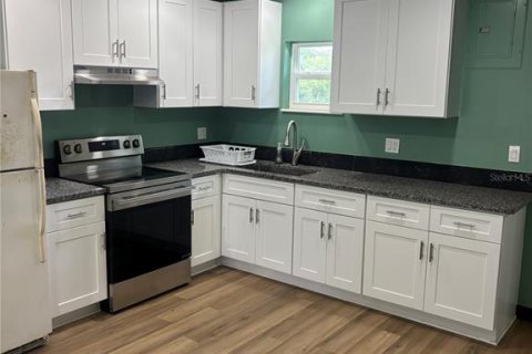 Apartment in Silver Springs Shores, Florida 2 bedrooms, 69.68 sq.m. № 2277182 - photo 10