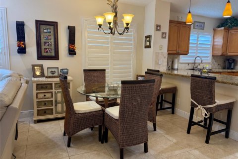 Casa en venta en Pembroke Pines, Florida, 3 dormitorios, 154.5 m2 № 1878728 - foto 21
