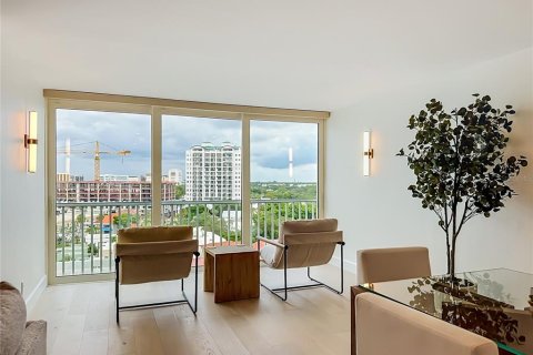 Condo in Sarasota, Florida, 2 bedrooms № 2379497 - photo 15