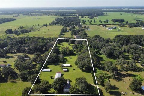 Villa ou maison à Brooksville, Floride 3 chambres, 128.67 m2 № 2373505