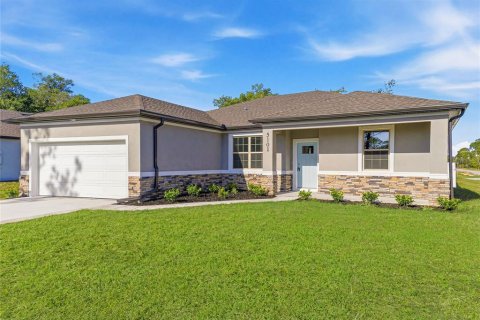 Villa ou maison à North Port, Floride 4 chambres, 168.15 m2 № 2152327