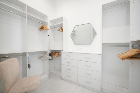 Villa ou maison à vendre à Vero Beach, Floride: 4 chambres, 372.07 m2 № 2181965 - photo 27