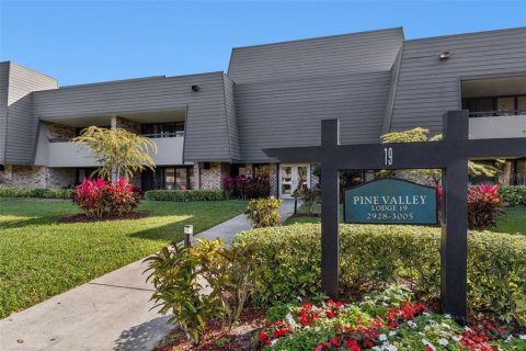 Condominio en Palm Harbor, Florida, 1 dormitorio № 2102827