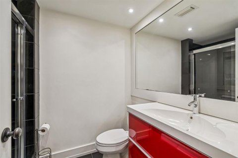 Condominio en venta en Palm Harbor, Florida, 1 dormitorio, 56.67 m2 № 2102827 - foto 23