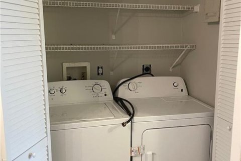 Condominio en alquiler en Coconut Creek, Florida, 2 dormitorios, 77.48 m2 № 1183483 - foto 1