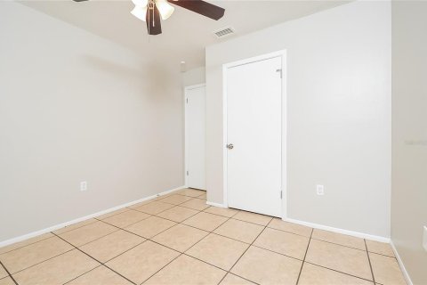 Villa ou maison à louer à Winter Haven, Floride: 3 chambres, 114.18 m2 № 1866103 - photo 8