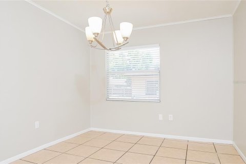 Villa ou maison à louer à Winter Haven, Floride: 3 chambres, 114.18 m2 № 1866103 - photo 4