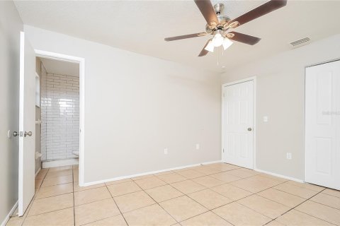 Villa ou maison à louer à Winter Haven, Floride: 3 chambres, 114.18 m2 № 1866103 - photo 13