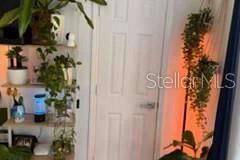 Condo in Altamonte Springs, Florida, 1 bedroom № 2092114 - photo 14