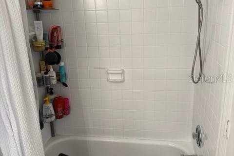 Condo in Altamonte Springs, Florida, 1 bedroom № 2092114 - photo 12