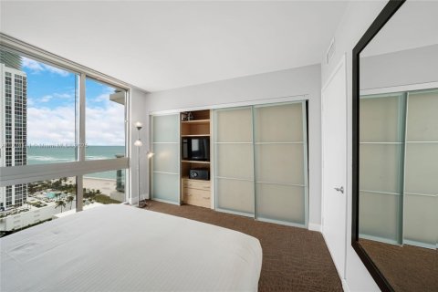 Condo in Sunny Isles Beach, Florida, 1 bedroom  № 1714105 - photo 5