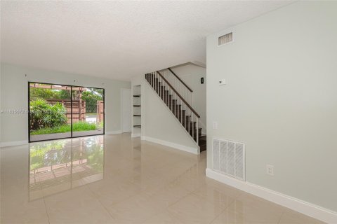 Condominio en venta en Miami, Florida, 2 dormitorios, 121.7 m2 № 1818569 - foto 29