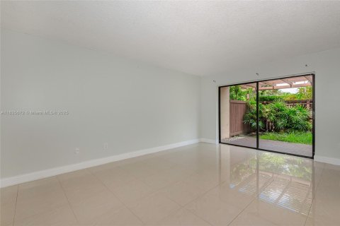 Condominio en venta en Miami, Florida, 2 dormitorios, 121.7 m2 № 1818569 - foto 28