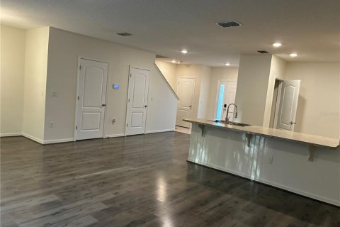 Touwnhouse à vendre à Daytona Beach, Floride: 3 chambres, 157 m2 № 2091695 - photo 3