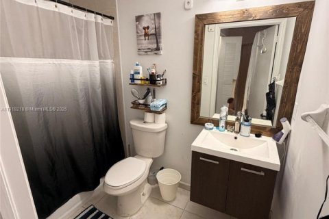 Copropriété à louer à Doral, Floride: 2 chambres, 80.82 m2 № 1975481 - photo 6