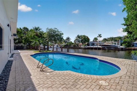 Villa ou maison à vendre à Fort Lauderdale, Floride: 3 chambres, 325.16 m2 № 2185894 - photo 14