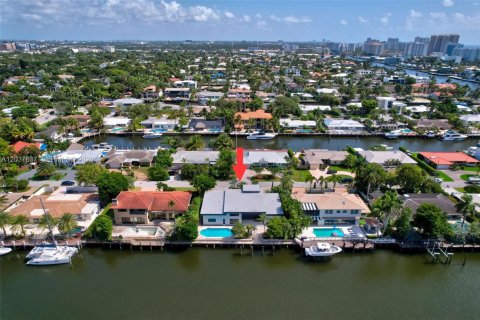 Villa ou maison à vendre à Fort Lauderdale, Floride: 3 chambres, 325.16 m2 № 2185894 - photo 5
