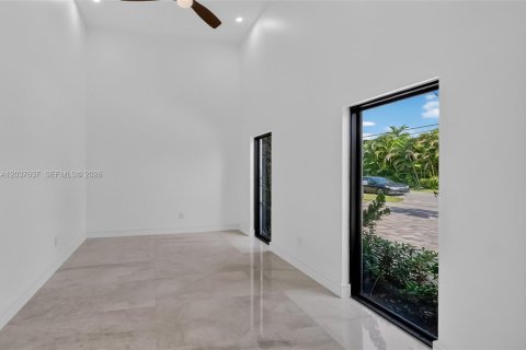Villa ou maison à vendre à Fort Lauderdale, Floride: 3 chambres, 325.16 m2 № 2185894 - photo 20