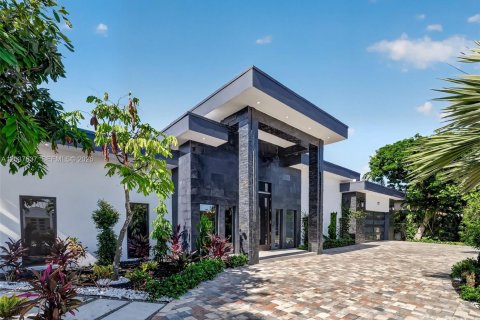 Villa ou maison à vendre à Fort Lauderdale, Floride: 3 chambres, 325.16 m2 № 2185894 - photo 12