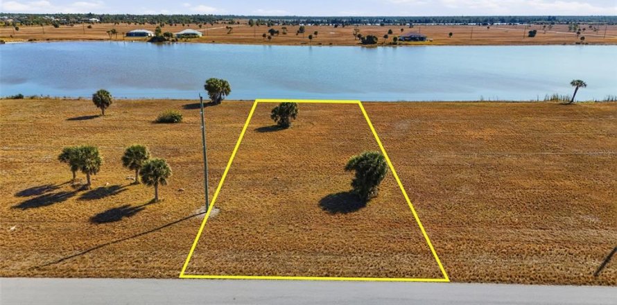Land in Placida, Florida № 2233324