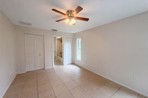 Villa ou maison à vendre à San Antonio, Floride: 3 chambres, 161.84 m2 № 2408417 - photo 4