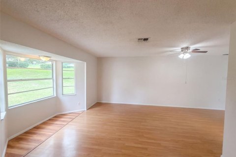 Villa ou maison à vendre à San Antonio, Floride: 3 chambres, 161.84 m2 № 2408417 - photo 3