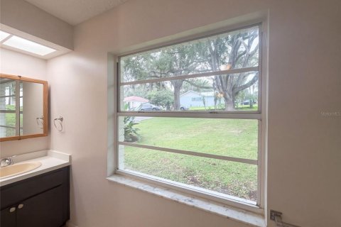Villa ou maison à vendre à San Antonio, Floride: 3 chambres, 161.84 m2 № 2408417 - photo 14