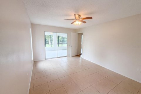 Villa ou maison à vendre à San Antonio, Floride: 3 chambres, 161.84 m2 № 2408417 - photo 13