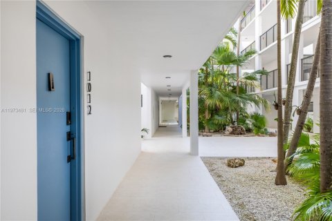 Condo in Key Biscayne, Florida, 3 bedrooms  № 2033295