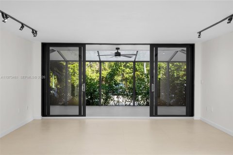 Condo in Key Biscayne, Florida, 3 bedrooms № 2033295 - photo 11